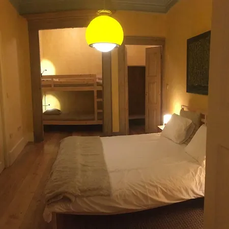 Guest house Outlanders. City Center. Vintage Double